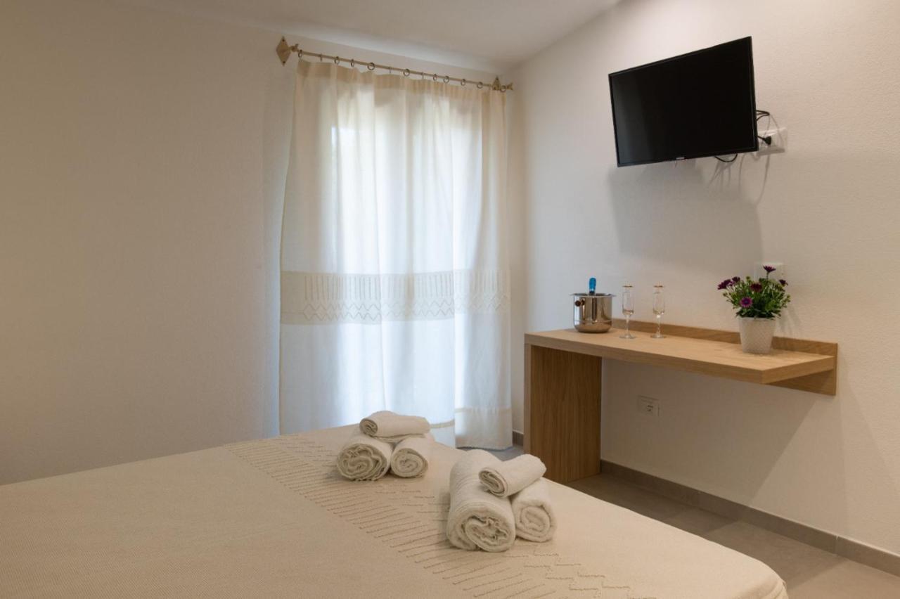 Tarsis Guest House Baunei Ngoại thất bức ảnh